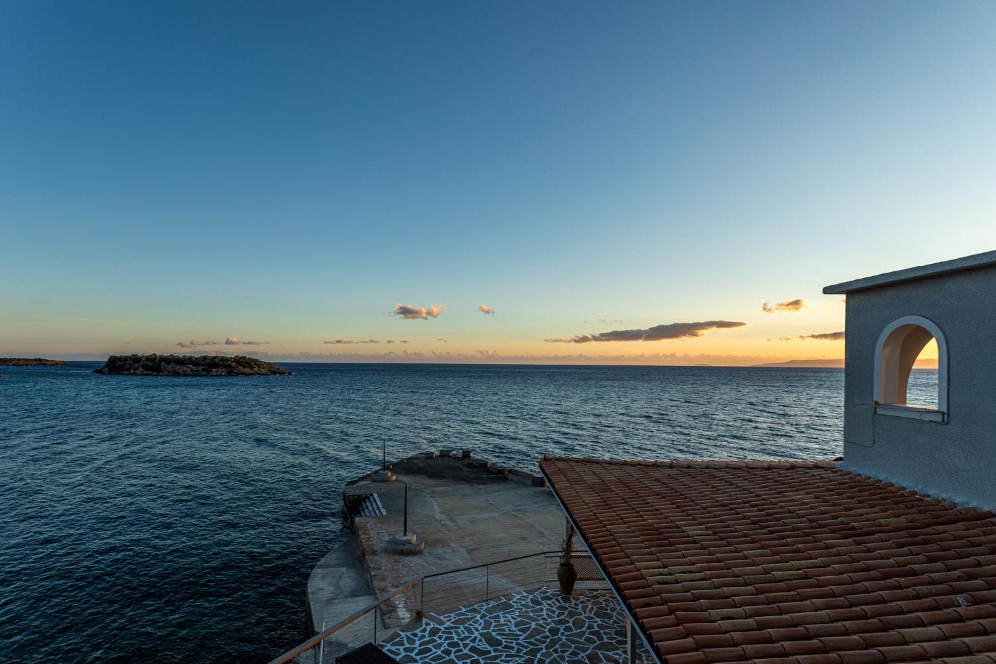 Marina Aparthotel Kardamyli Exterior foto