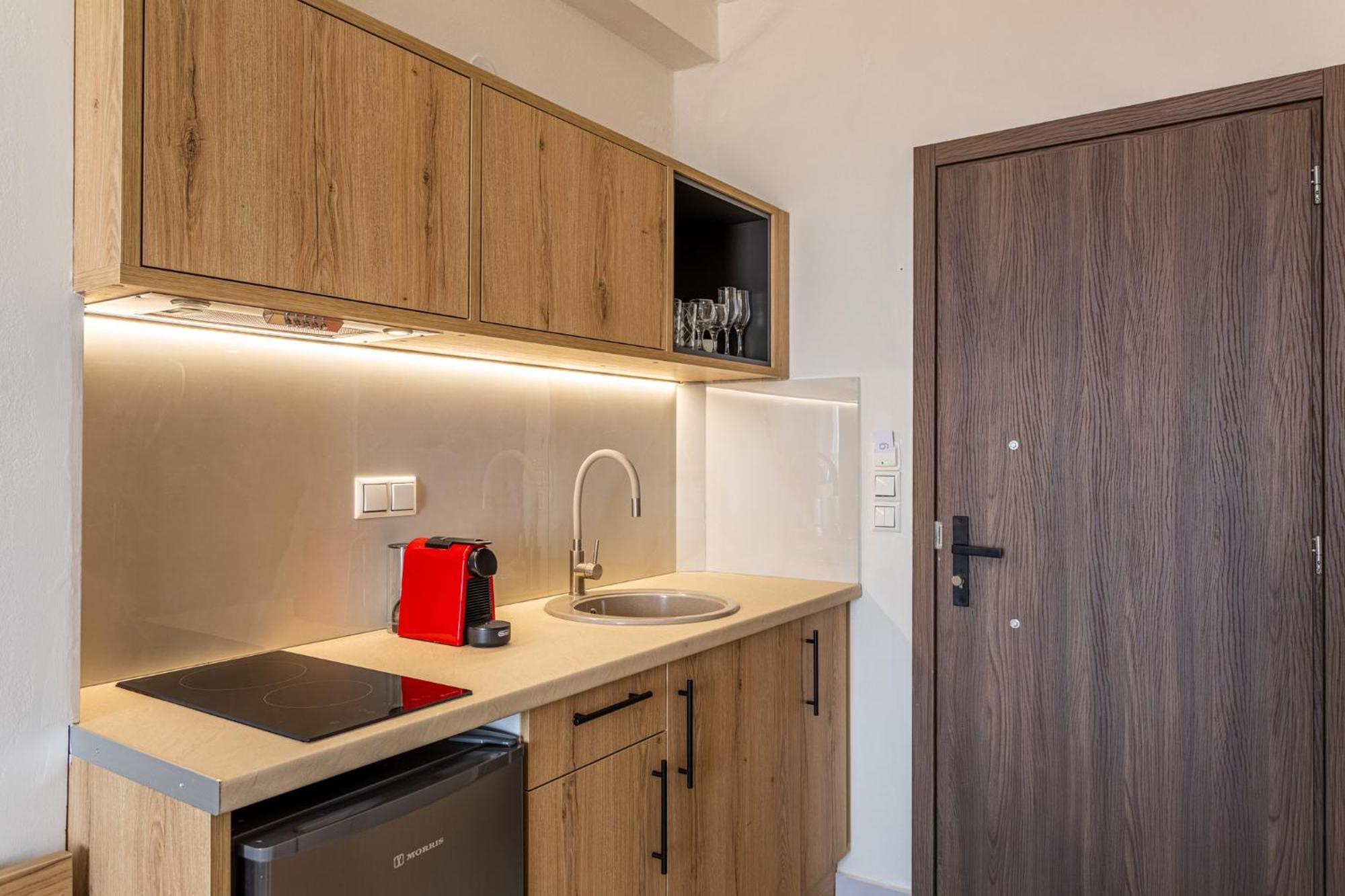 Marina Aparthotel Kardamyli Exterior foto